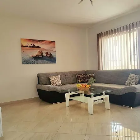 Apartment Una