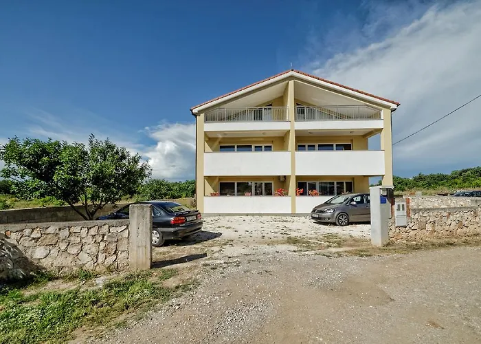 Apartment Una Πούλα