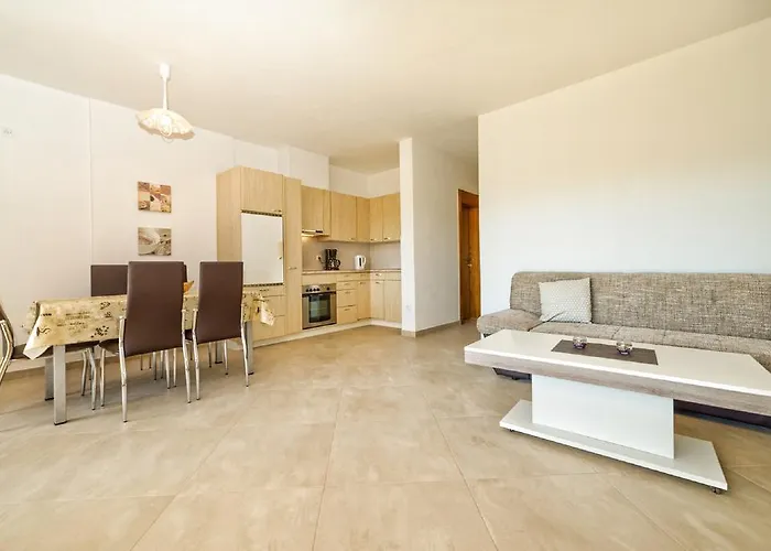 Apartment Una Pula